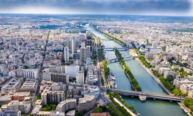 Immobilier : les prix baissent à Paris