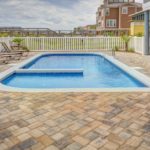 IMMOBILIER : des villes interdisent la construction de piscine !